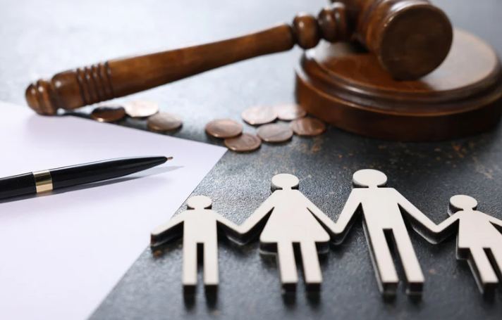 Hak Asuh Anak Pasca Perceraian: Apa yang Diatur oleh Hukum Indonesia?