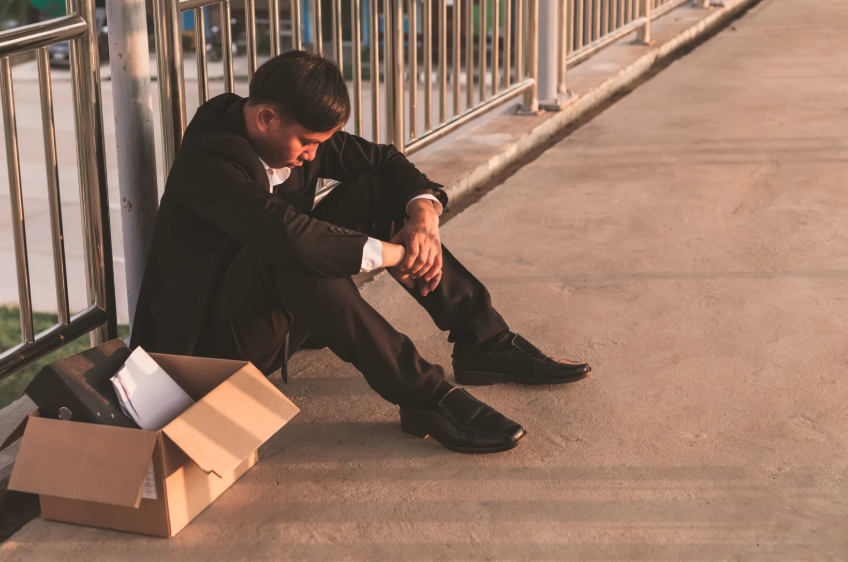 PHK Sepihak: Apa Saja Hak Karyawan yang Wajib Dipenuhi Perusahaan?