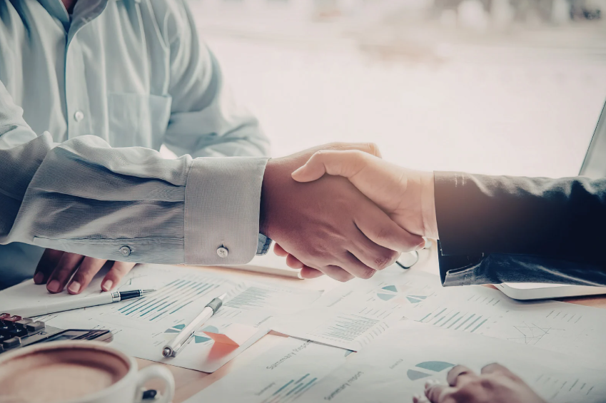 Perjanjian Bisnis yang Sah: Syarat dan Klausul Penting yang Harus Ada